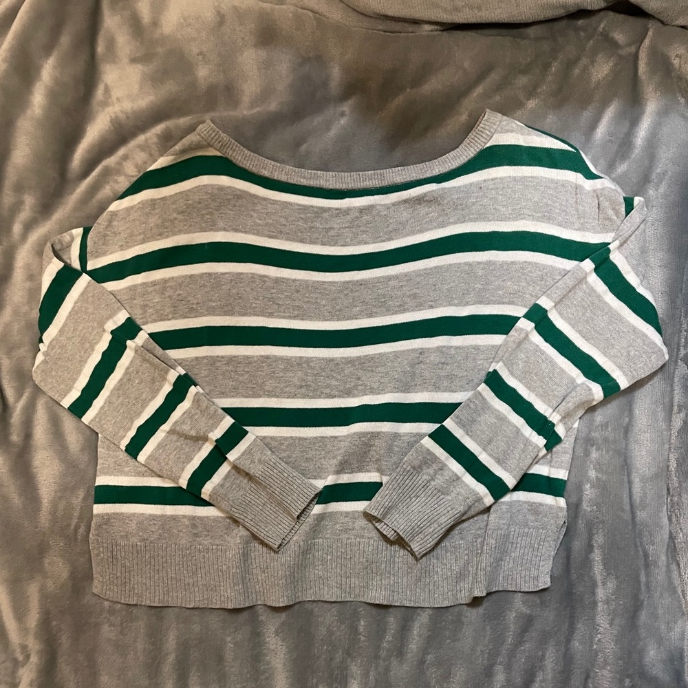 Scoop neck sweater